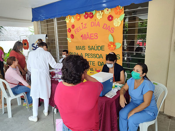 Prefeitura realizou "Ação em Saúde Dia das Mães" no Complexo de Saúde